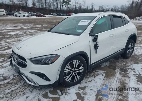 2025 Mercedes-Benz Gla 250 4Matic z USA, uszkodzony, nr VIN W1N4N4HB6SJ729948
